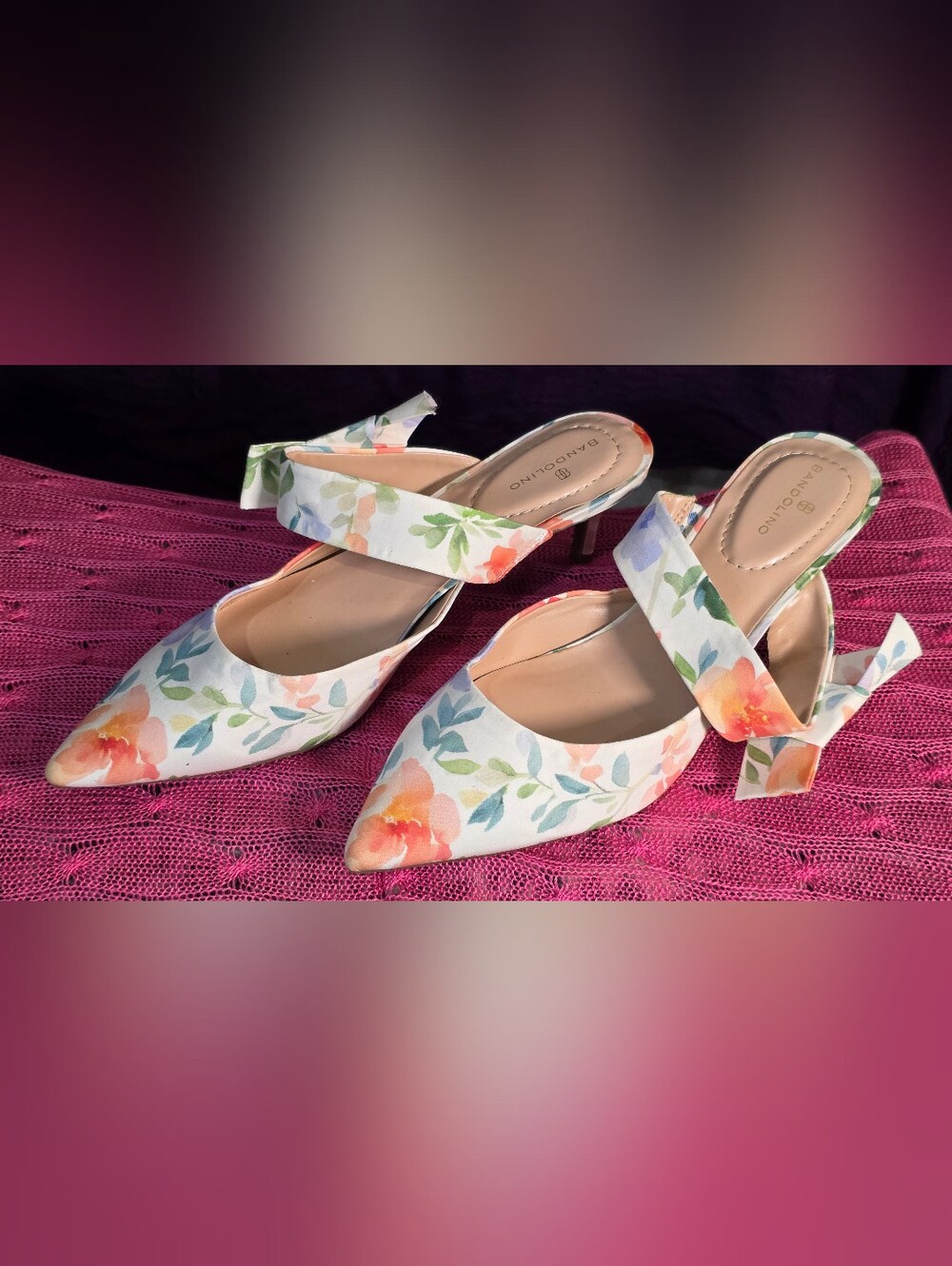 Bandolino Millie Ivory Floral Bow Pointed Toe Kitten Heel Mules 10.5M